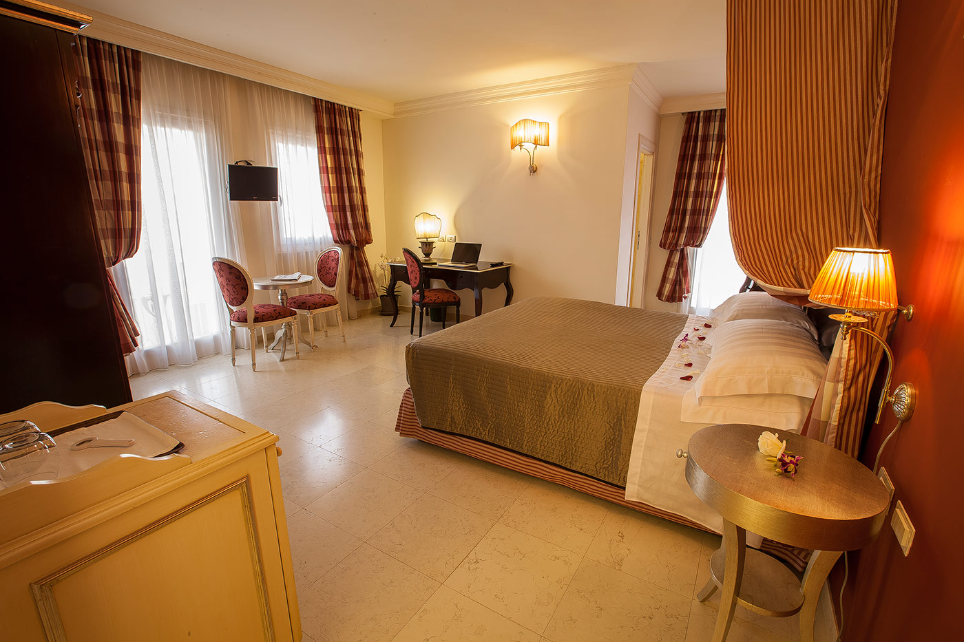 Hotel 4 stelle vieste palace hotel vieste hotel puglia hotel ... Camere con jacuzzi puglia